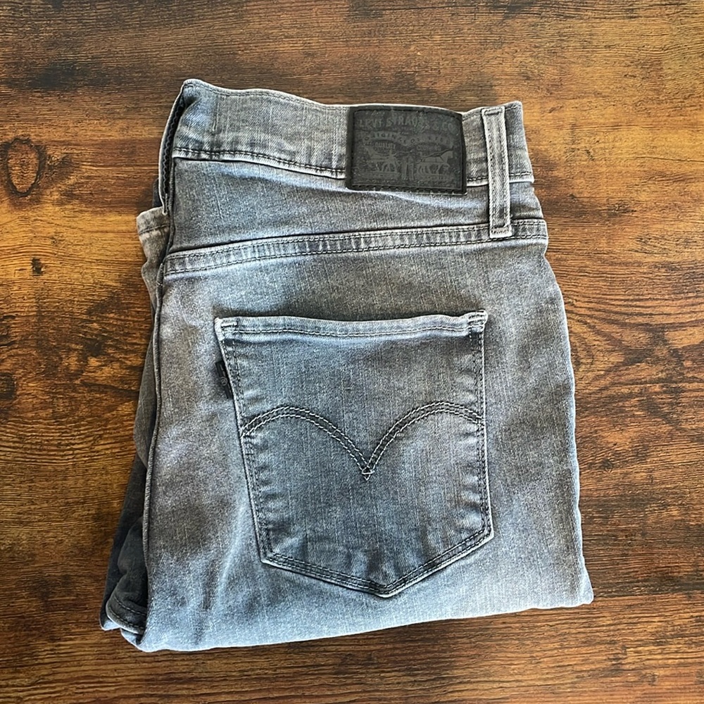 Levi’s 720 High Rise Super Skinny Jeans